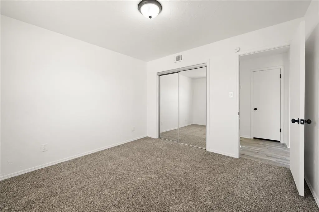 Photo 13 — 141 W Silver Meadow Drive, Midwest City, OK 73110
