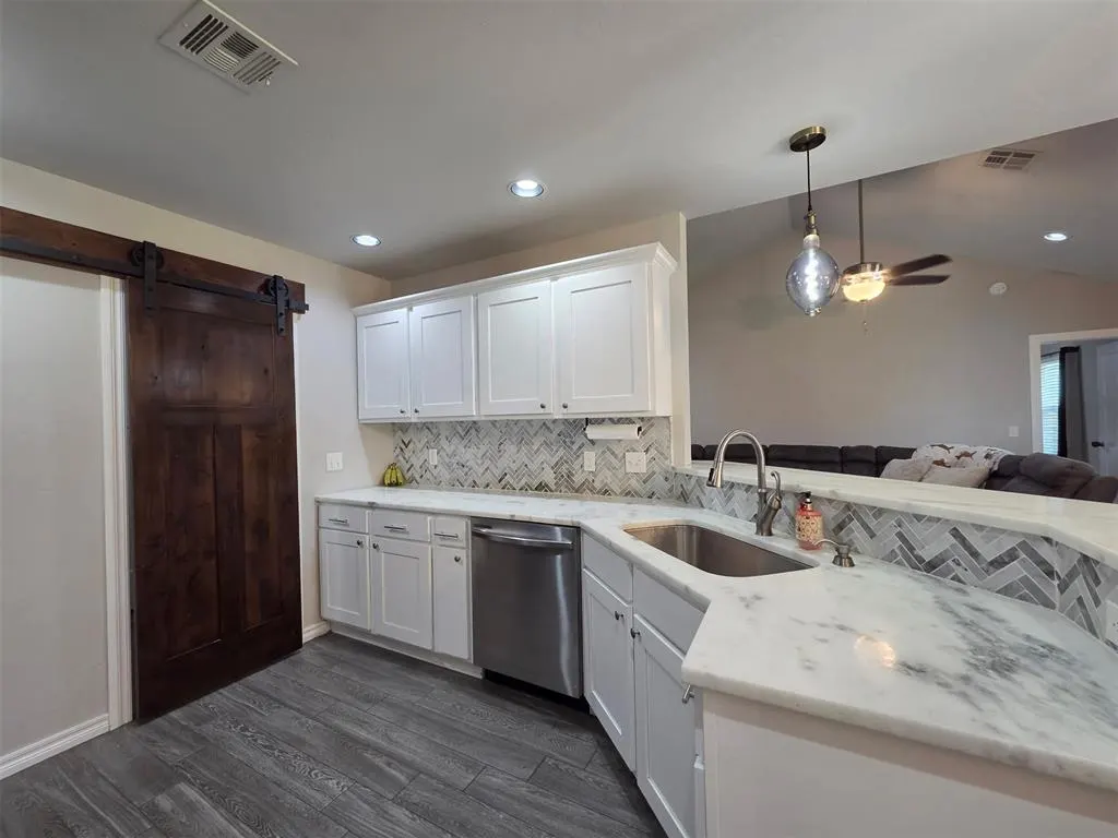 Photo 9 — 1916 Twisted Oak Court, Shawnee, OK 74804