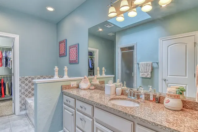 Photo 5 — 3121 Saint Clair Drive, Norman, OK 73072