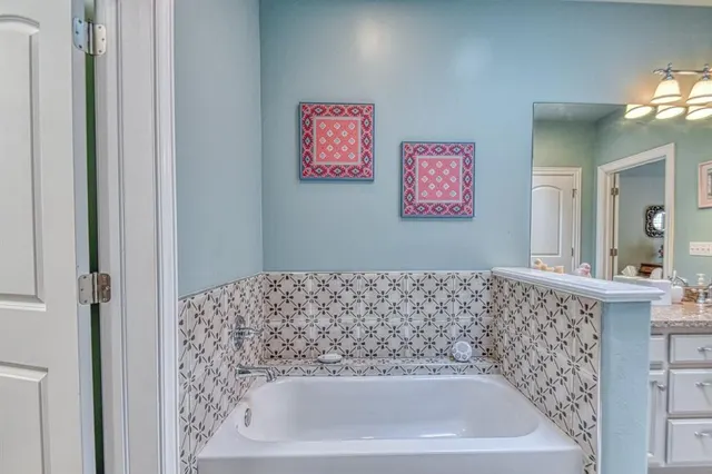 Photo 6 — 3121 Saint Clair Drive, Norman, OK 73072