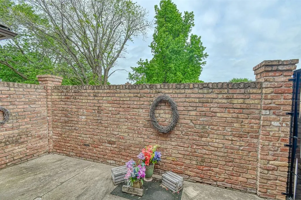 Photo 8 — 3121 Saint Clair Drive, Norman, OK 73072