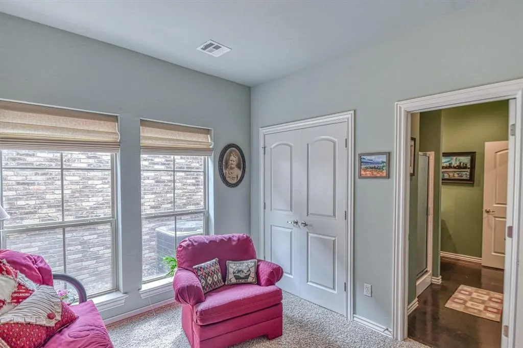 Photo 10 — 3121 Saint Clair Drive, Norman, OK 73072