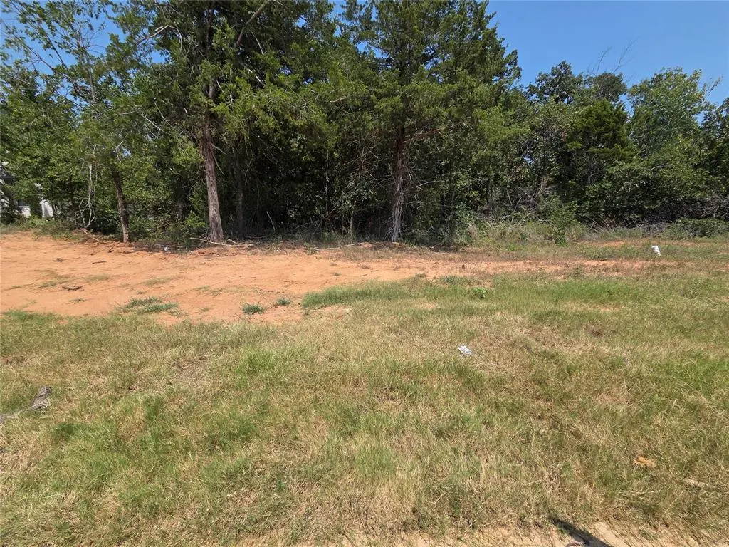 Front exterior — 2302 Crossover Court, Edmond, OK 73034