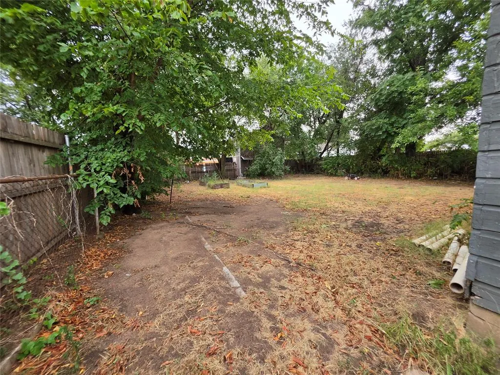 Photo 15 — 6908 NW 42nd Street, Bethany, OK 73008