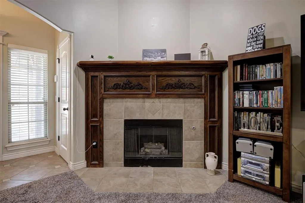 Photo 8 — 17216 Triana Drive, Oklahoma City, OK 73170