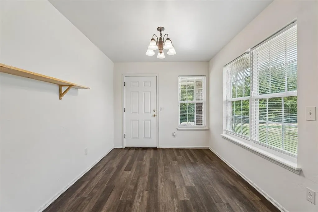 Photo 18 — 637 SW 11th Street, Blanchard, OK 73010