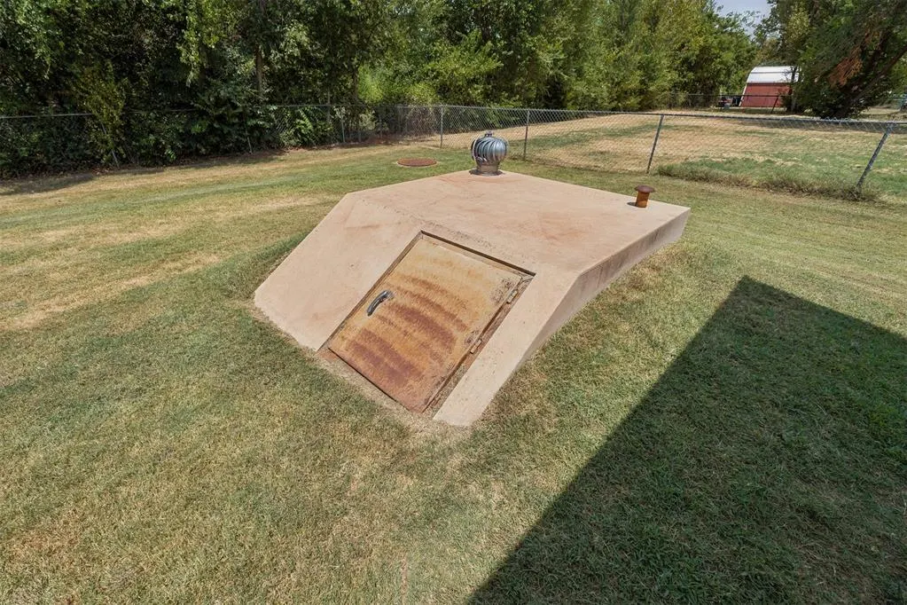 Photo 35 — 637 SW 11th Street, Blanchard, OK 73010