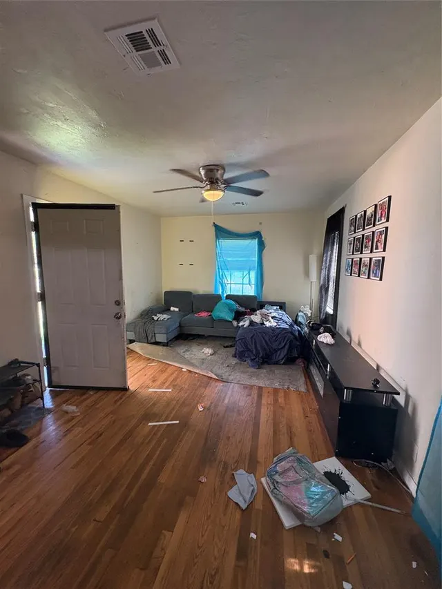 Photo 6 — 2117 NE 17th Street, Oklahoma City, OK 73111