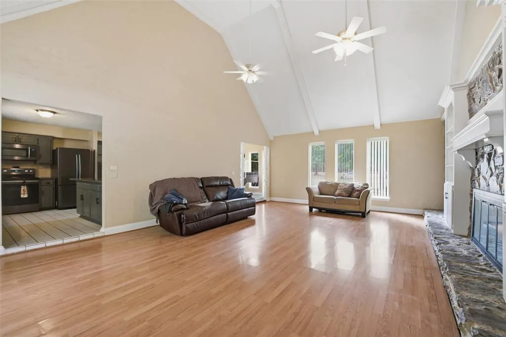 Photo 11 — 11017 Chancellor Court, Yukon, OK 73099