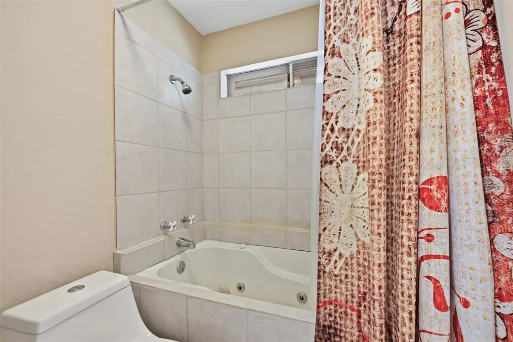 Photo 14 — 11017 Chancellor Court, Yukon, OK 73099