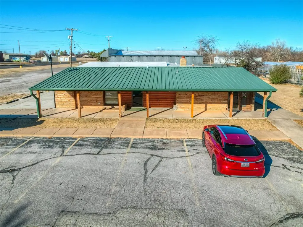 Front exterior — 1045 SW 89th Street, Oklahoma City, OK 73139