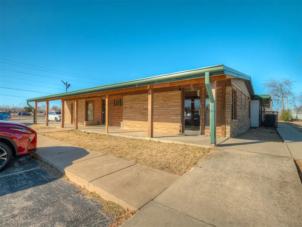 Photo 6 — 1045 SW 89th Street, Oklahoma City, OK 73139