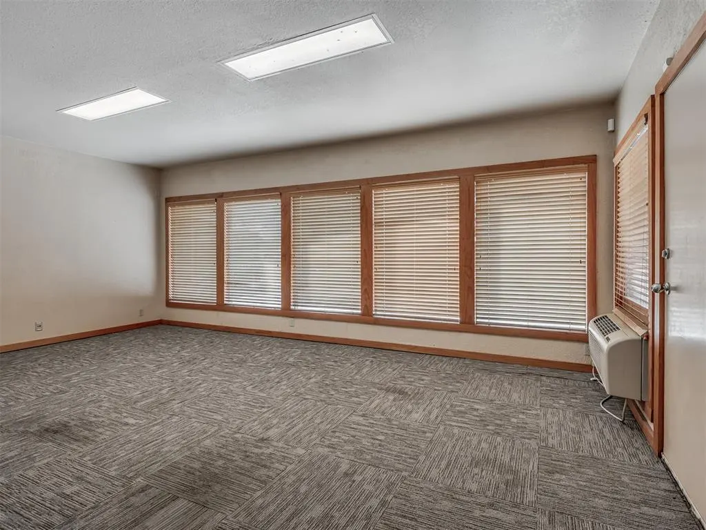 Photo 11 — 1045 SW 89th Street, Oklahoma City, OK 73139