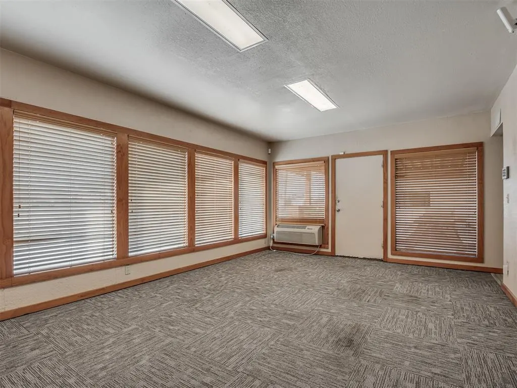 Photo 15 — 1045 SW 89th Street, Oklahoma City, OK 73139