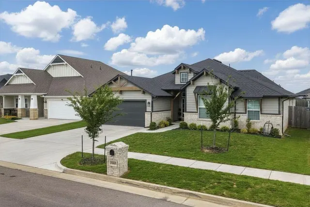 Photo 3 — 15809 Bison Drive, Oklahoma City, OK 73170