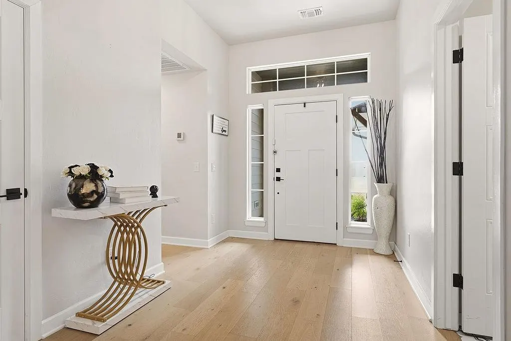 Photo 6 — 15809 Bison Drive, Oklahoma City, OK 73170