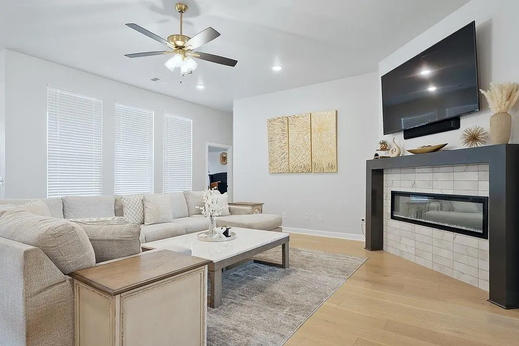 Photo 11 — 15809 Bison Drive, Oklahoma City, OK 73170