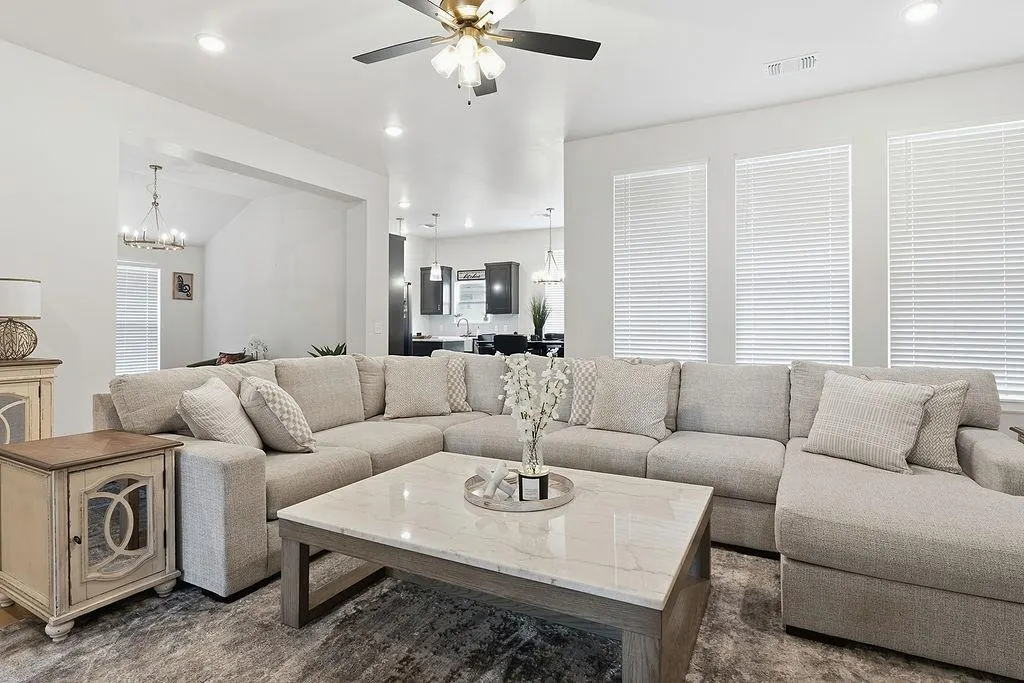 Photo 15 — 15809 Bison Drive, Oklahoma City, OK 73170