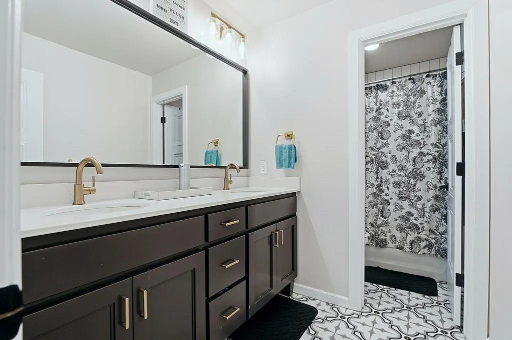 Photo 28 — 15809 Bison Drive, Oklahoma City, OK 73170