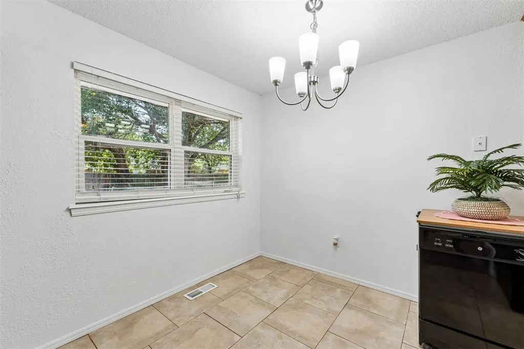 Photo 12 — 708 Willow Ridge Place, Edmond, OK 73003