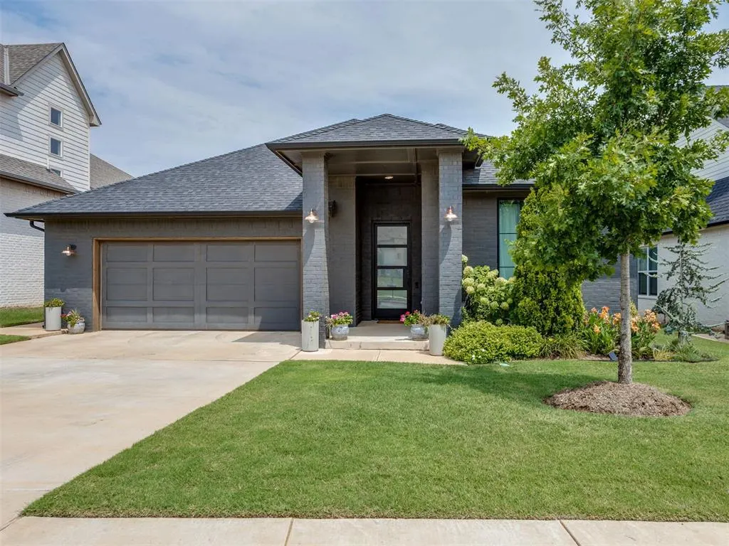 Front exterior — 3509 Pasqual Way, Edmond, OK 73034