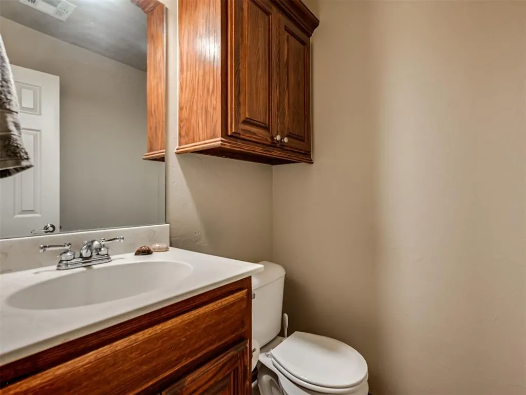 Photo 17 — 725 NW 121st Terrace, Oklahoma City, OK 73114