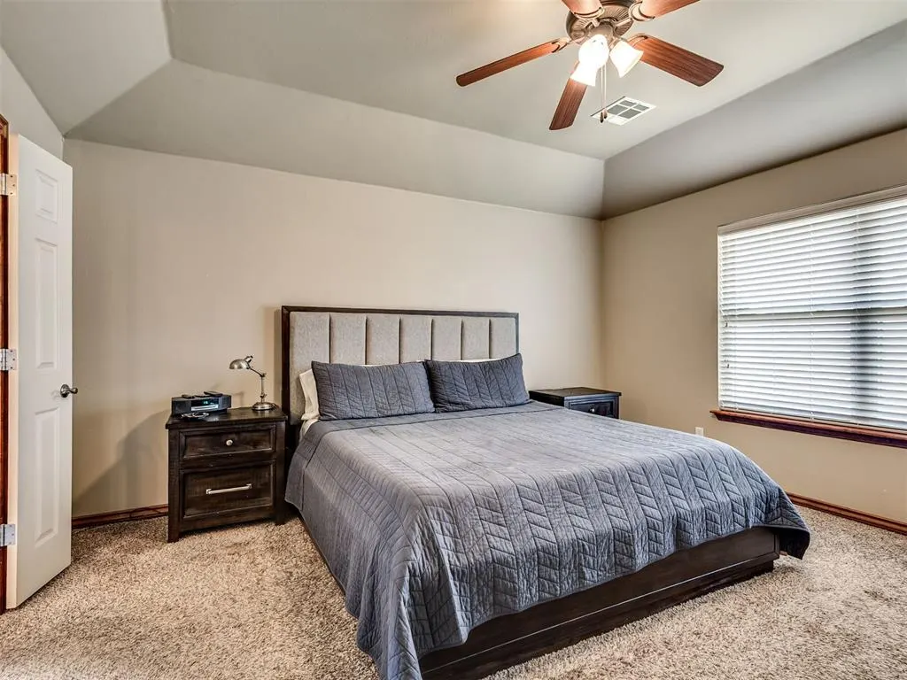 Photo 19 — 725 NW 121st Terrace, Oklahoma City, OK 73114
