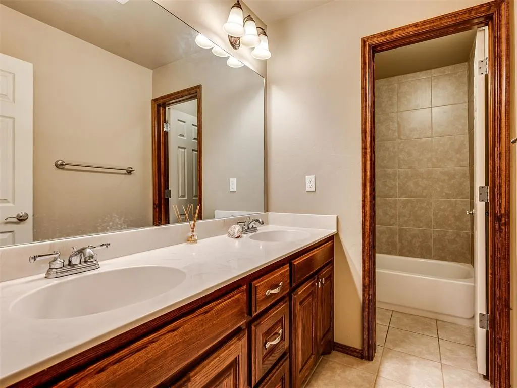 Photo 30 — 725 NW 121st Terrace, Oklahoma City, OK 73114