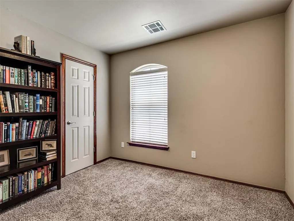 Photo 33 — 725 NW 121st Terrace, Oklahoma City, OK 73114