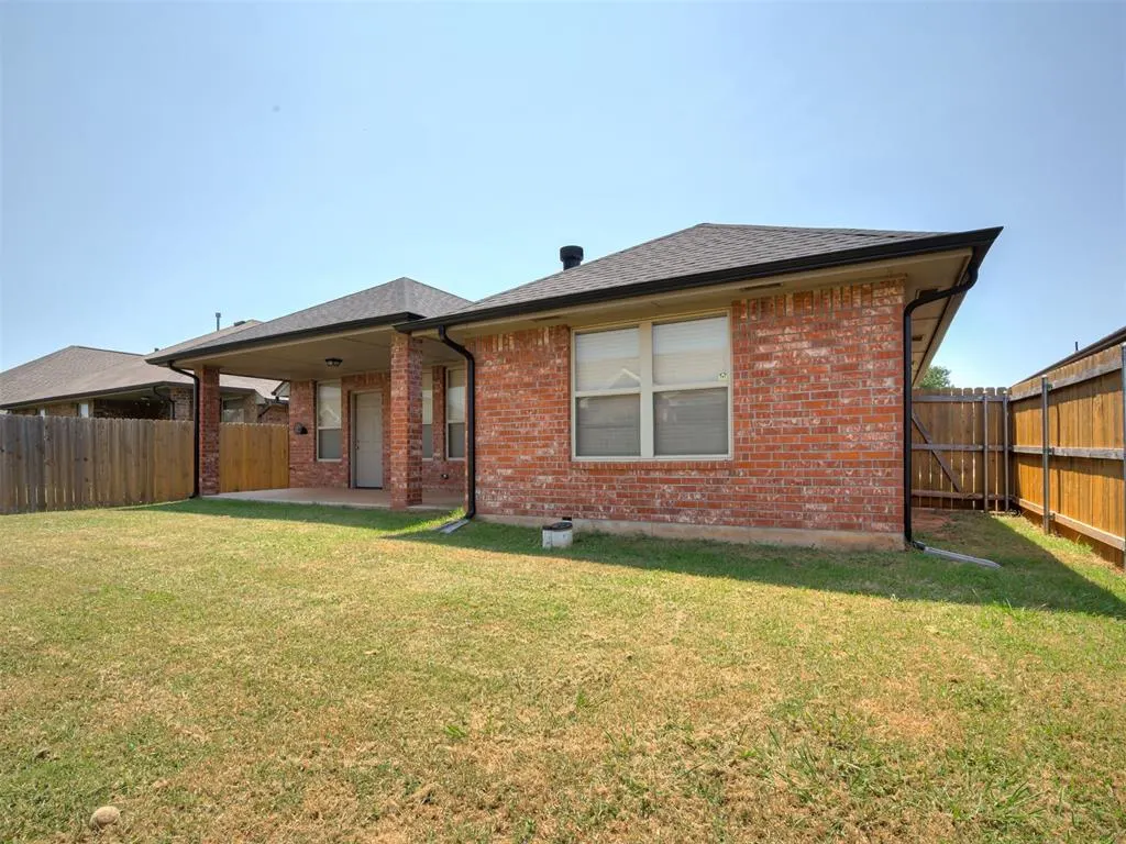 Photo 39 — 725 NW 121st Terrace, Oklahoma City, OK 73114