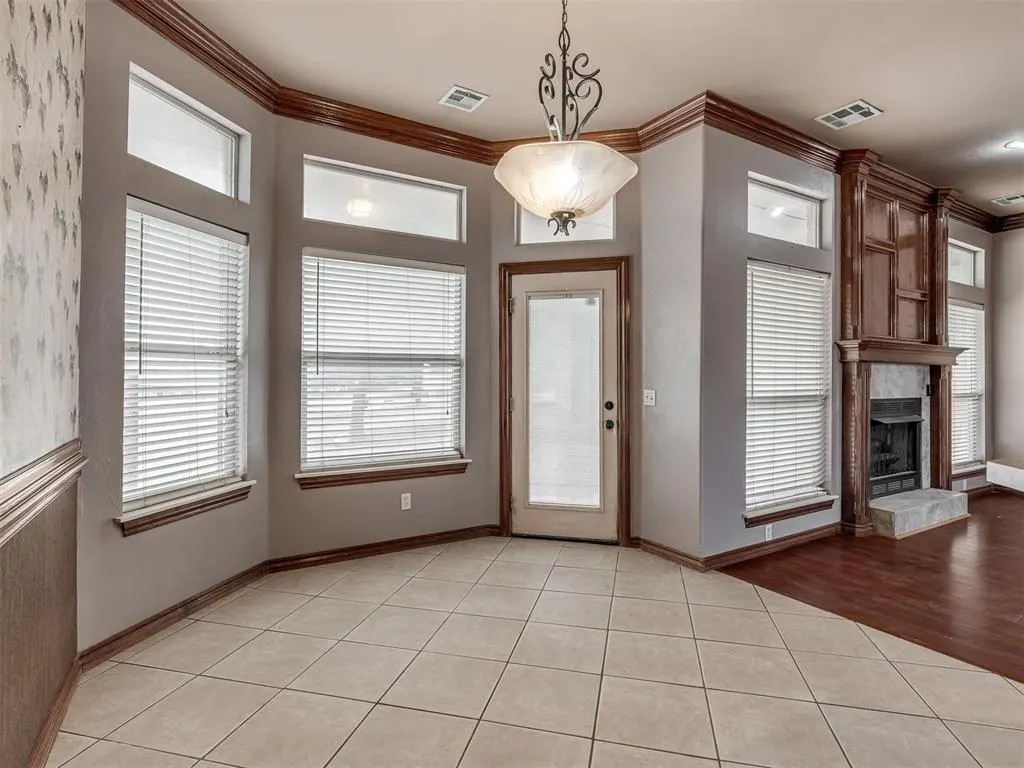 Photo 9 — 2373 Elm Tree Lane, Blanchard, OK 73010