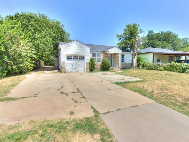 Front exterior — 1841 SW 18th Street, Oklahoma City, OK 73108