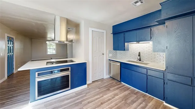 Photo 2 — 1305 NW 7th Avenue, Ardmore, OK 73401