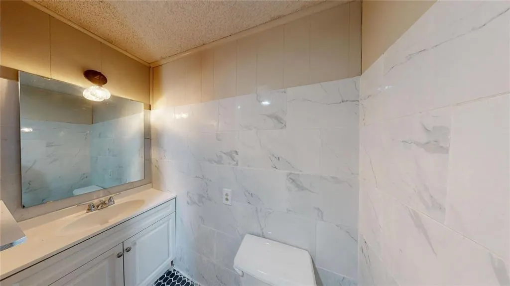 Photo 13 — 1305 NW 7th Avenue, Ardmore, OK 73401