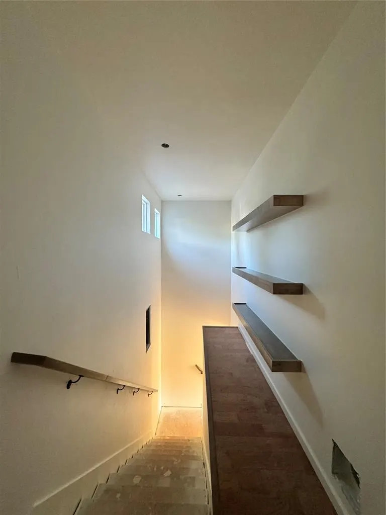 Photo 12 — 1620 N Miramar Boulevard, Oklahoma City, OK 73117