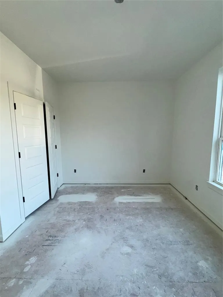 Photo 13 — 1620 N Miramar Boulevard, Oklahoma City, OK 73117