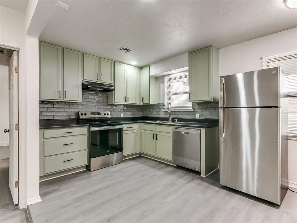 Photo 14 — 3705 N Donna Avenue, Bethany, OK 73008