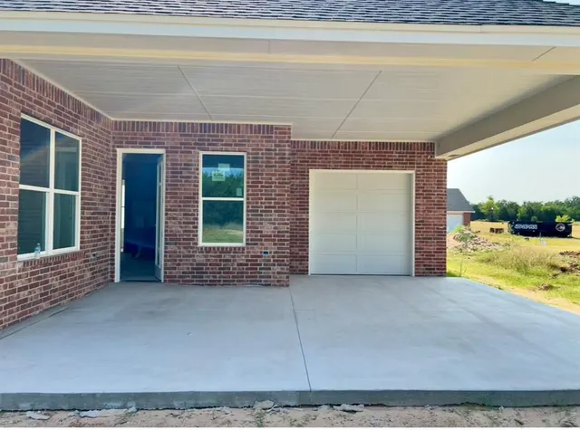 Photo 2 — 4533 Red Bird Road, Shawnee, OK 74804