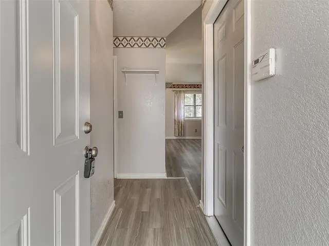 Photo 6 — 8708 E Parkridge Drive, Oklahoma City, OK 73141