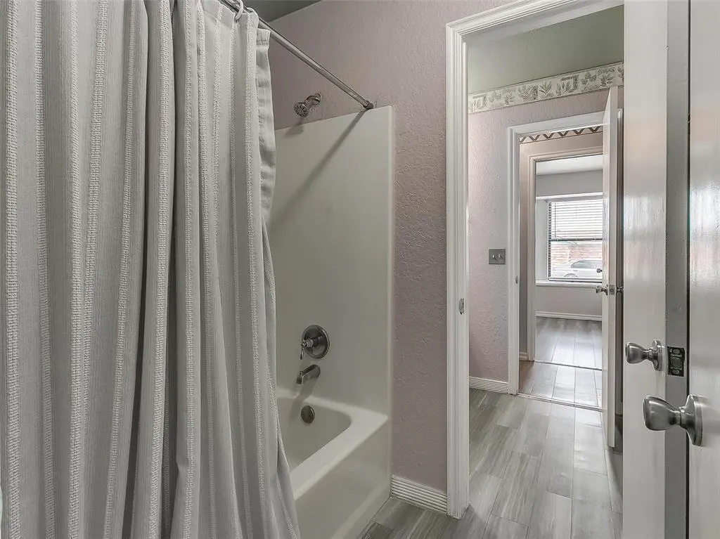 Photo 31 — 8708 E Parkridge Drive, Oklahoma City, OK 73141