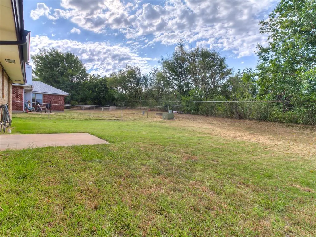Photo 38 — 8708 E Parkridge Drive, Oklahoma City, OK 73141