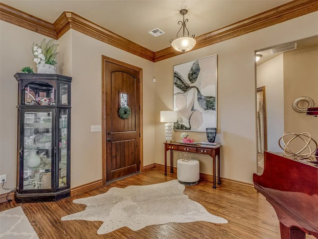 Photo 8 — 700 Newport Bridge Drive, Edmond, OK 73034
