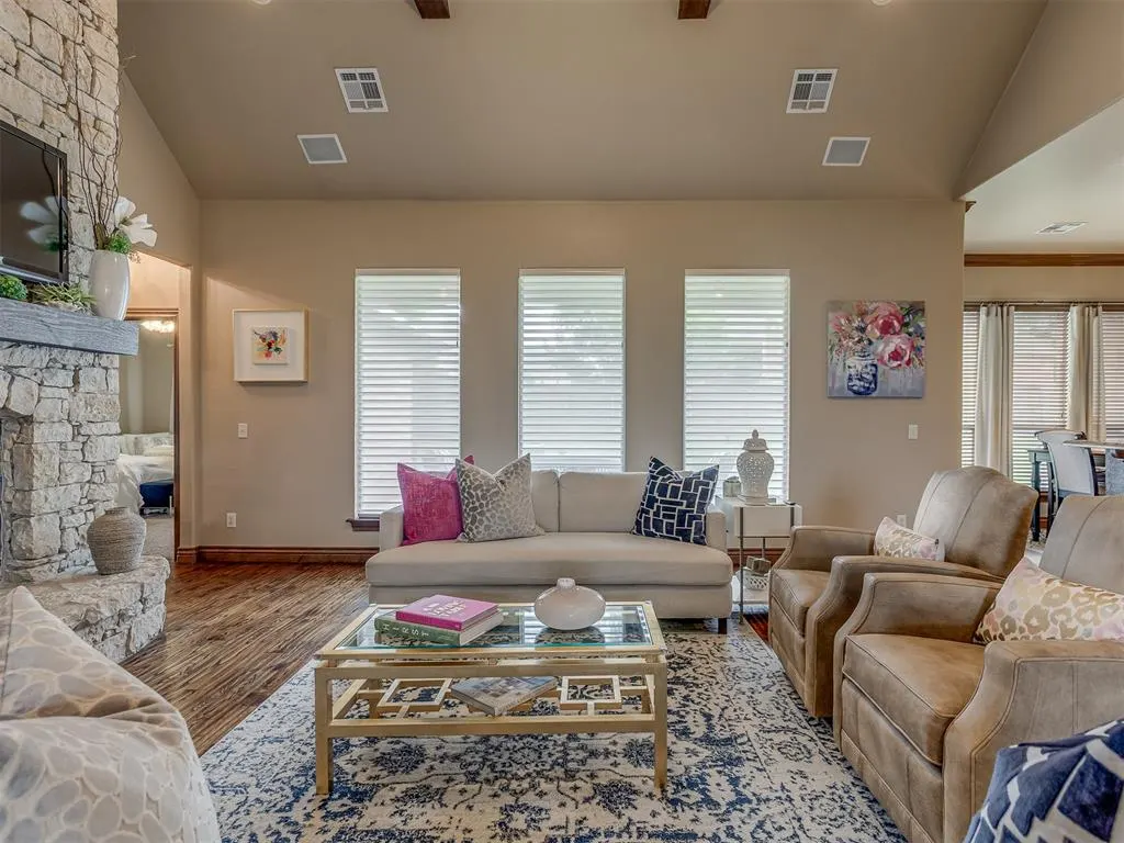 Photo 9 — 700 Newport Bridge Drive, Edmond, OK 73034