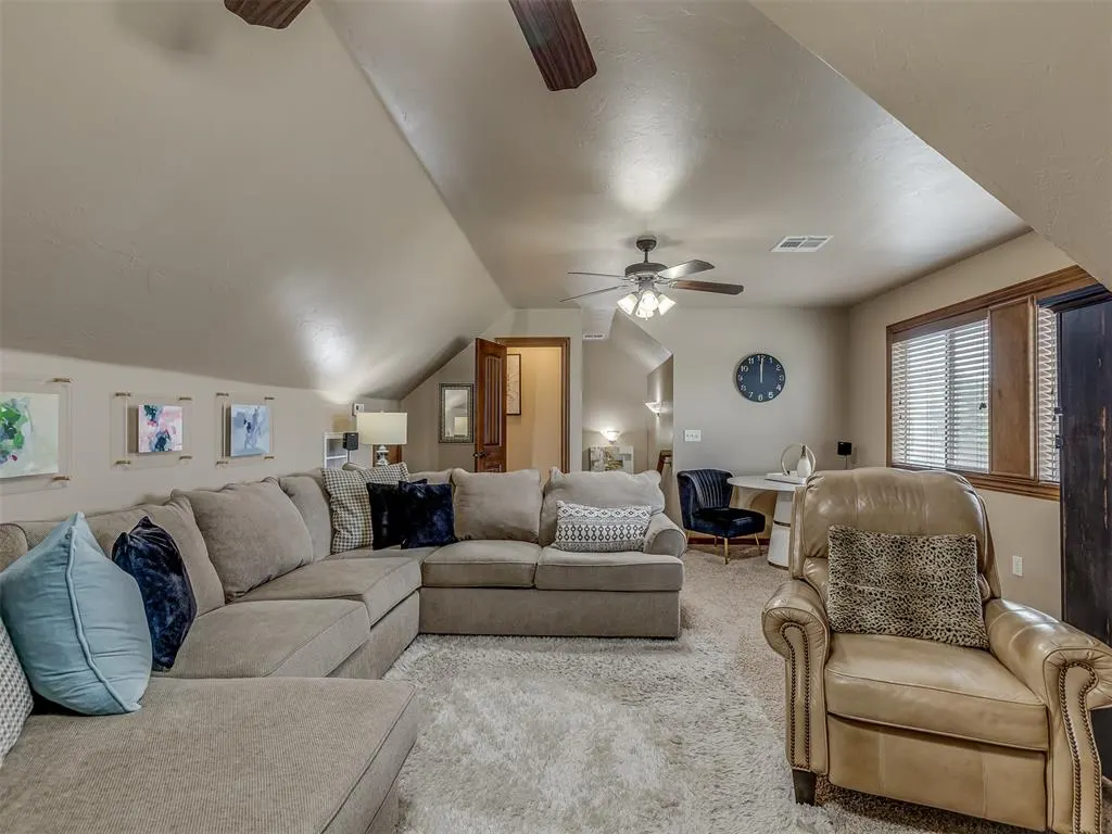 Photo 34 — 700 Newport Bridge Drive, Edmond, OK 73034