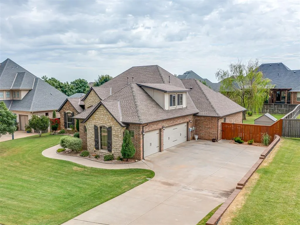 Photo 42 — 700 Newport Bridge Drive, Edmond, OK 73034