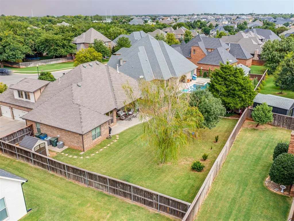 Photo 43 — 700 Newport Bridge Drive, Edmond, OK 73034