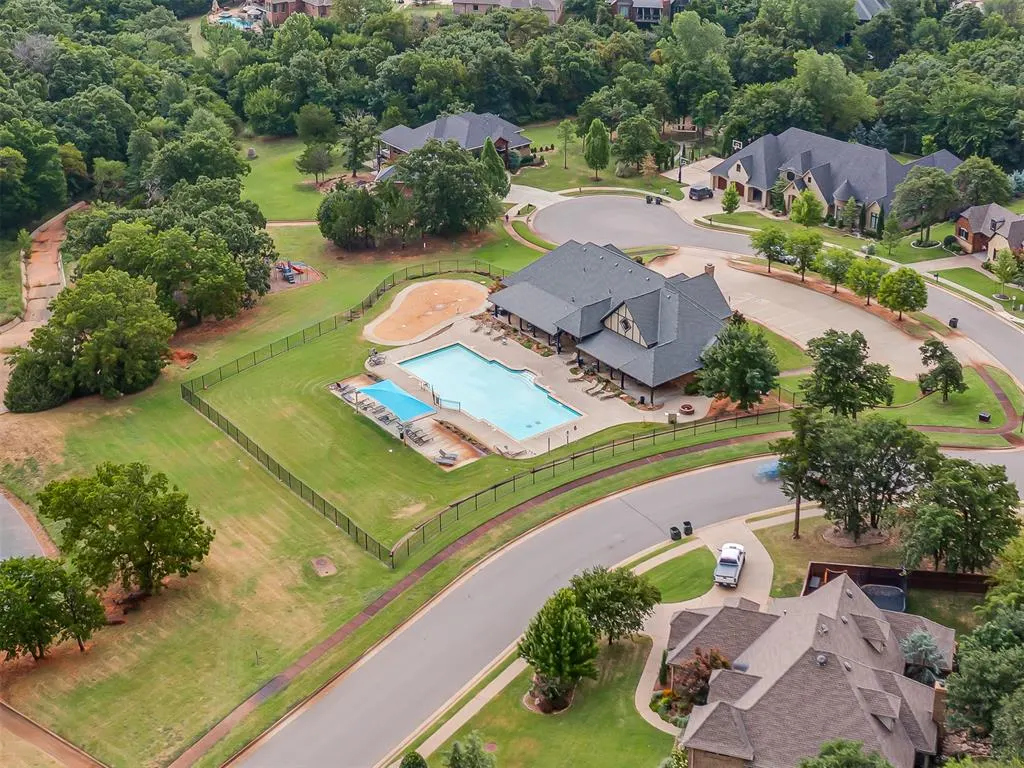 Photo 46 — 700 Newport Bridge Drive, Edmond, OK 73034