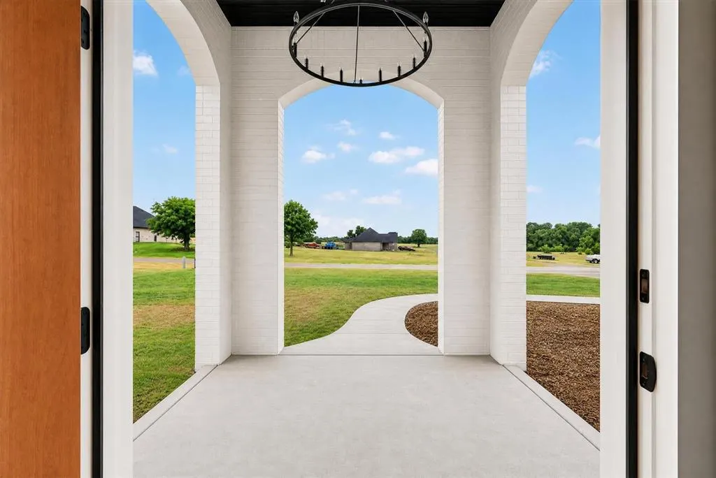 Photo 6 — 2447 Wolf Creek Bend, Blanchard, OK 73010