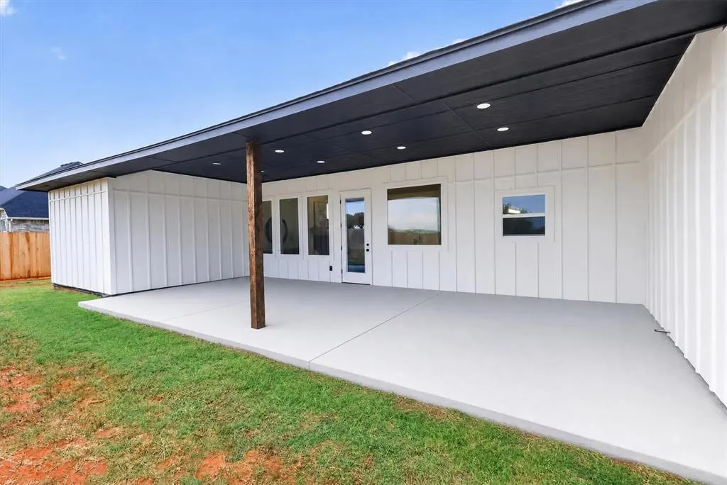 Photo 43 — 2447 Wolf Creek Bend, Blanchard, OK 73010