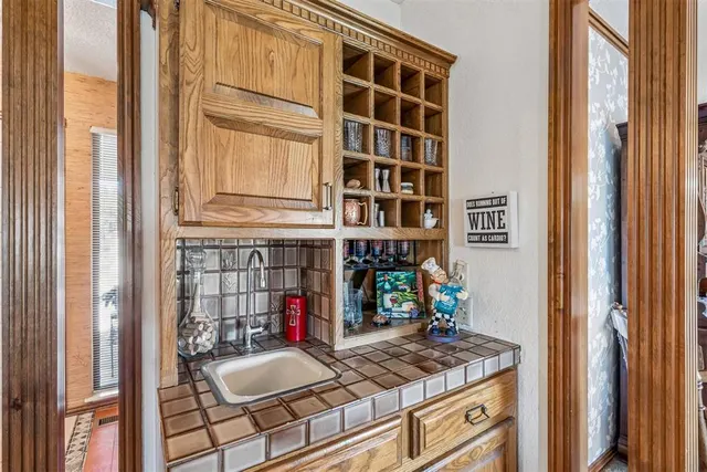 Photo 7 — 2320 SW 125th Street, Oklahoma City, OK 73170